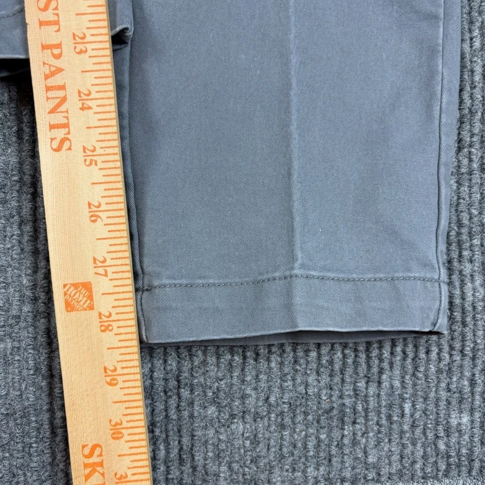 Izod Chino Pants Men 34x30 Gray Slim Fit Cotton Stretch Straight Leg Resort Wear